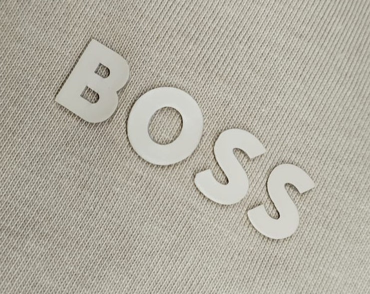 Boss Beige Clásica